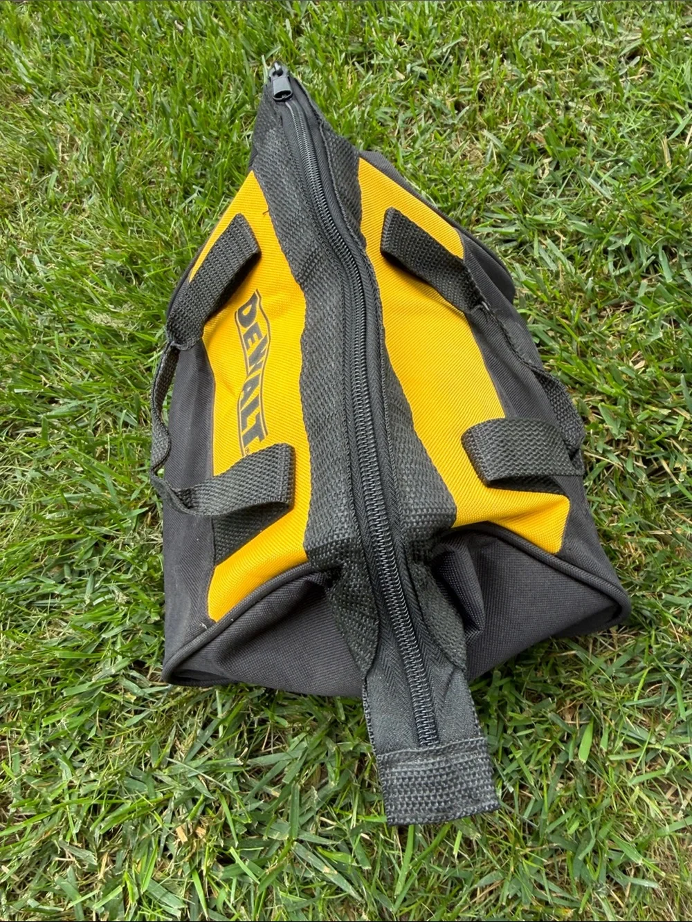 Dewalt durable tote